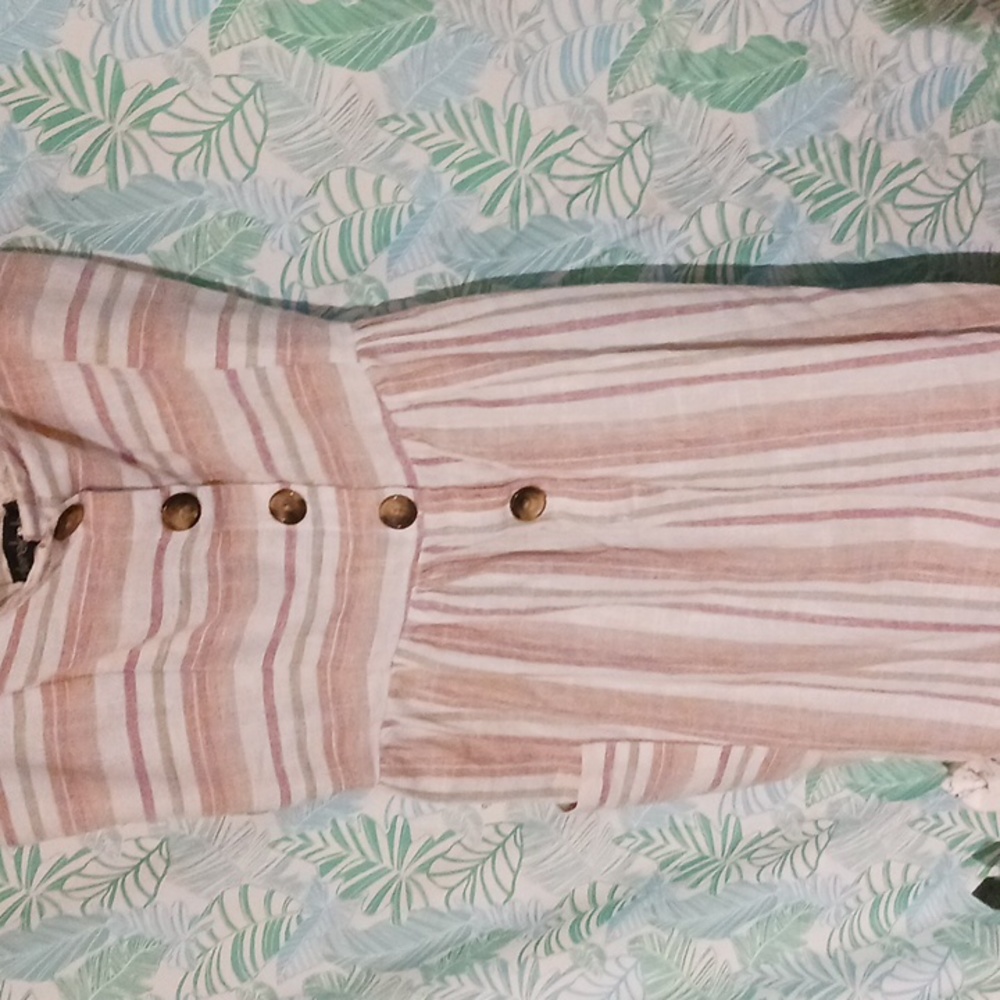 Dress - Picture 2 of 3